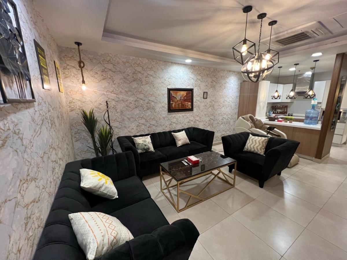 Sunset Luxury Gold Crest Mall Residency Lahore Eksteriør bilde
