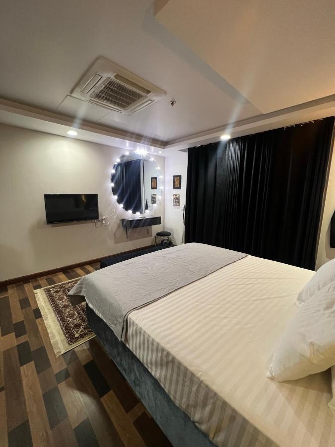 Sunset Luxury Gold Crest Mall Residency Lahore Eksteriør bilde