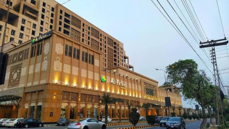 Sunset Luxury Gold Crest Mall Residency Lahore Eksteriør bilde